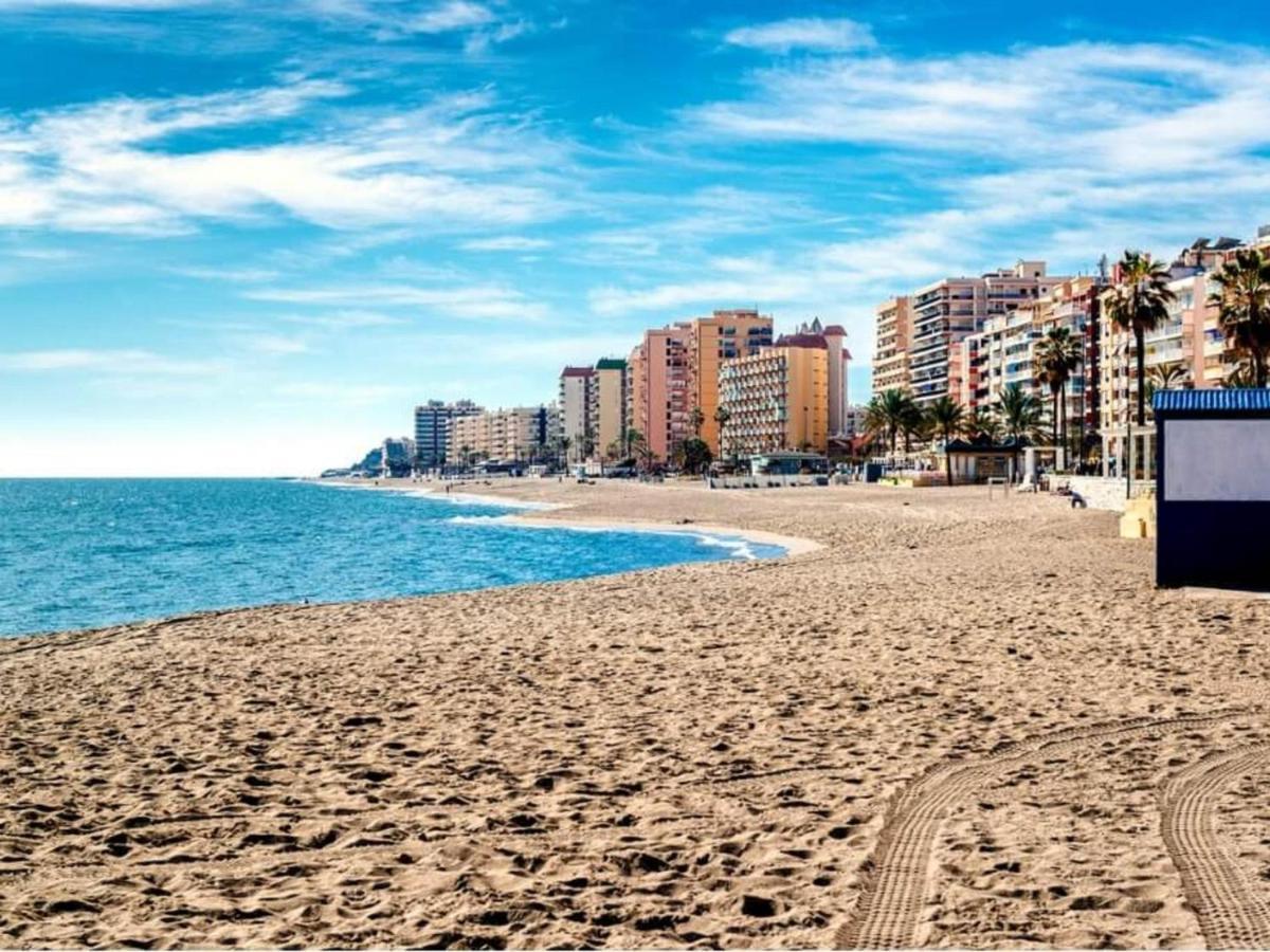 Segunda Linea De Playa Brisa Tropical Lägenhet Fuengirola Exteriör bild