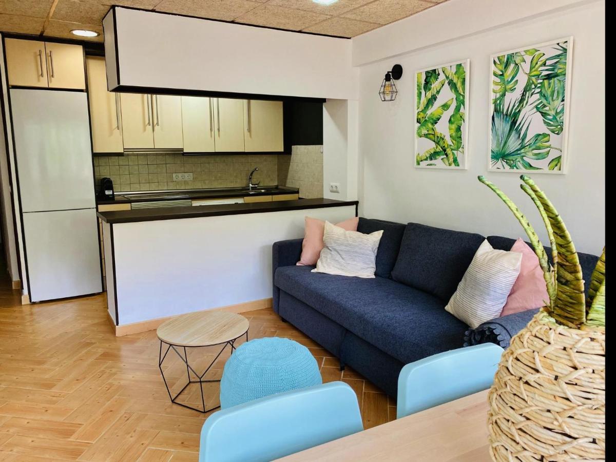 Segunda Linea De Playa Brisa Tropical Lägenhet Fuengirola Exteriör bild